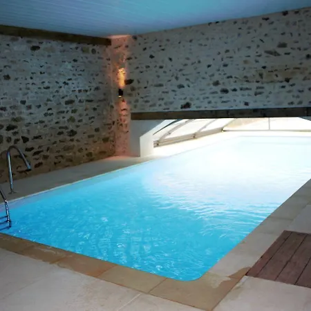 ベッド・アンド・ブレックファスト Ferme-chateau De & 3*