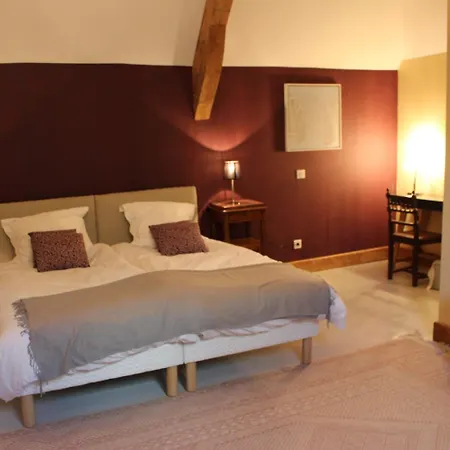 Ferme-chateau De & Cordey