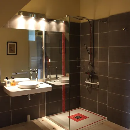 לינה וארוחת בוקר Ferme-chateau De &