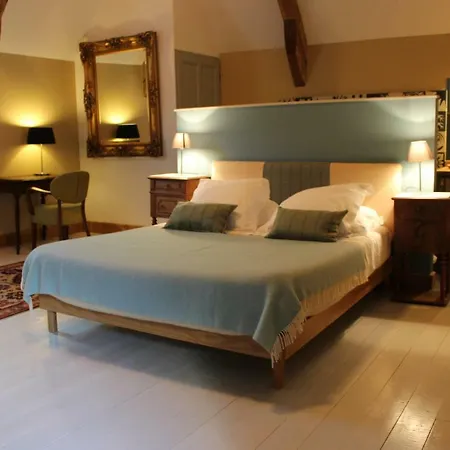 Ferme-chateau De & Cordey