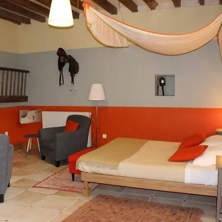 לינה וארוחת בוקר Ferme-chateau De &