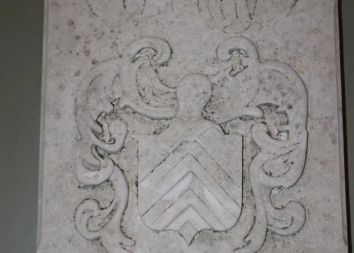 Ferme-château De Cordey&spa 3*