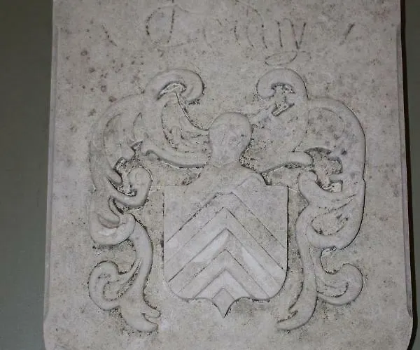 Couette-café Ferme-château De Cordey&spa Cordey