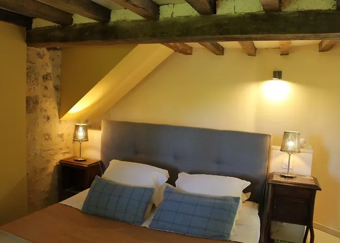 Couette-café Ferme-château De Cordey&spa Cordey